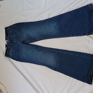 Universal Thread Women's High Rise Flair Dark Wash Denim Jeans Size 6R
